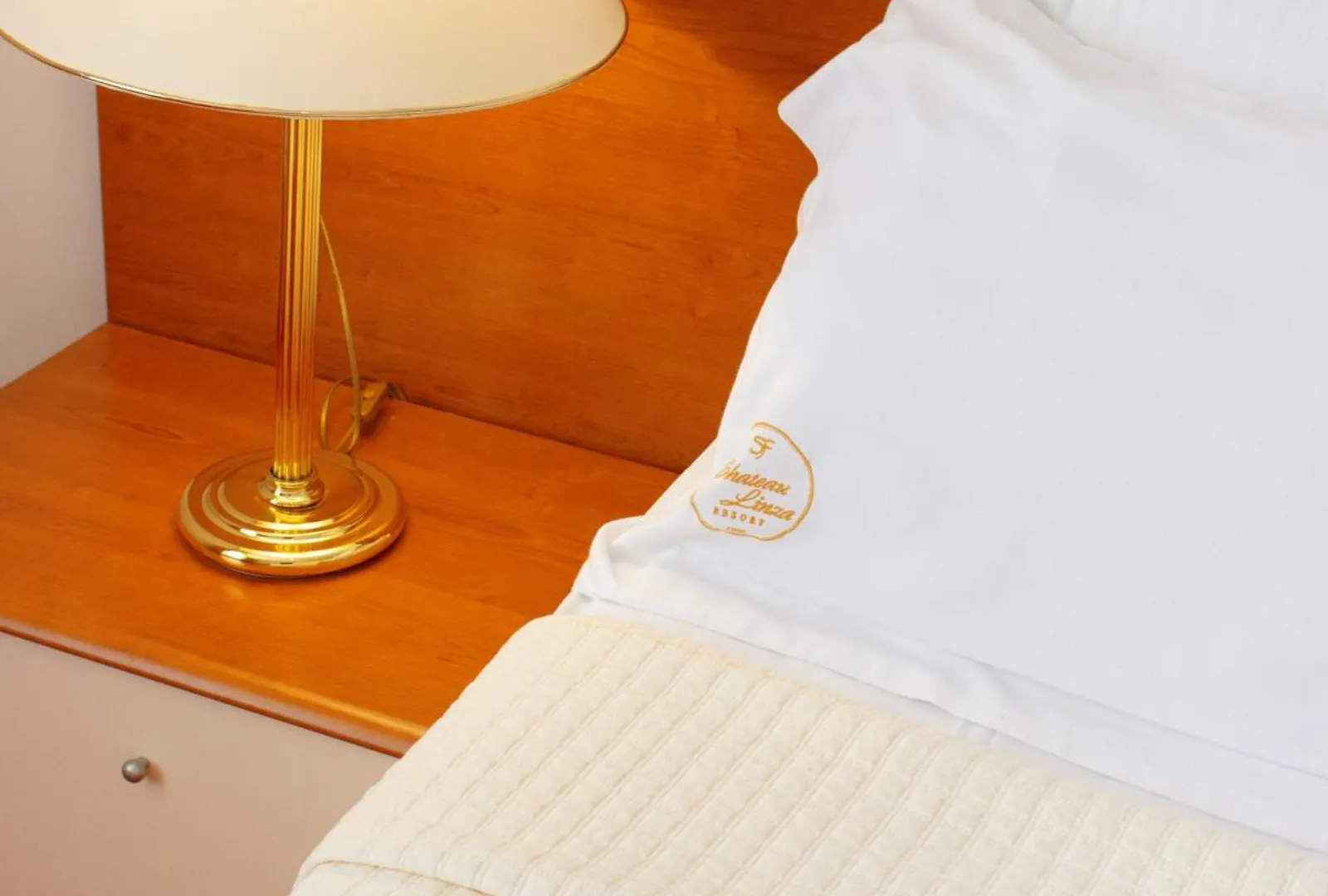 Chateau Linza Resort Tirana Hotel